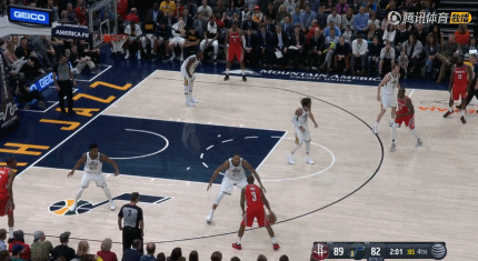 炮密求几张巅峰保罗的动图