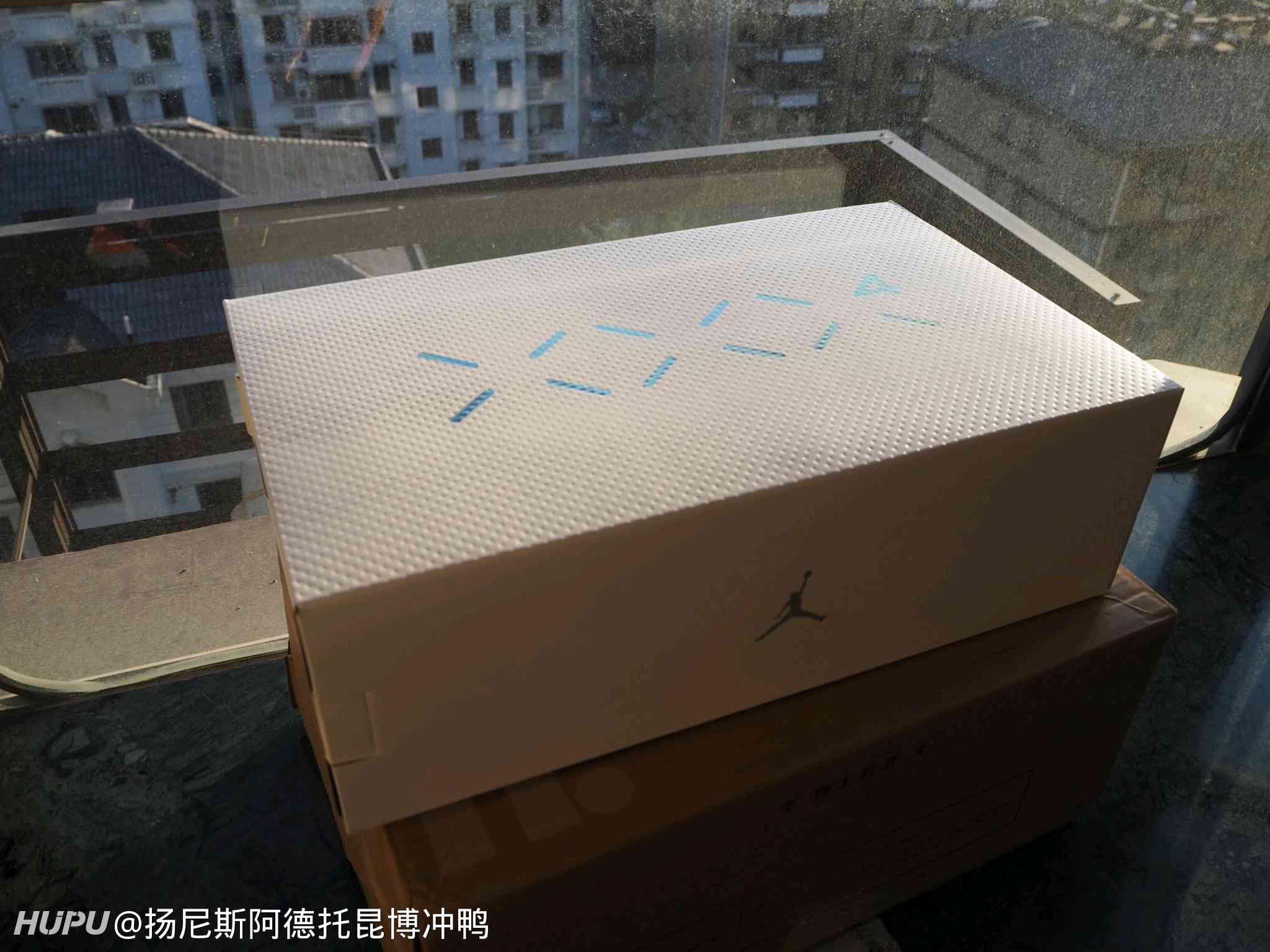 开箱aj34白镭射
