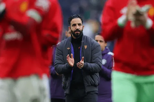 边路超跑	！西蒙尼边路断球再过一人，倒三角助攻阿尔马达破门