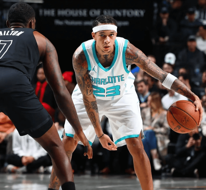 特雷-曼oversize球衣的背后——艾弗森篮球精神的传承