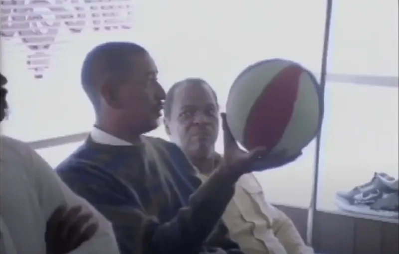 博体育app官网入口|吉田亜咲|【连载】《冰人——我为何为得