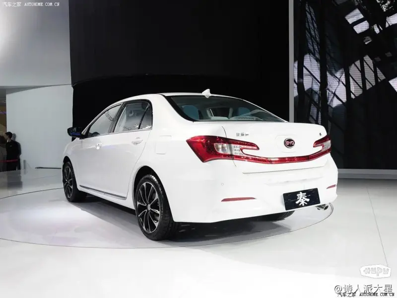 国产车尾灯你觉得谁的最好看