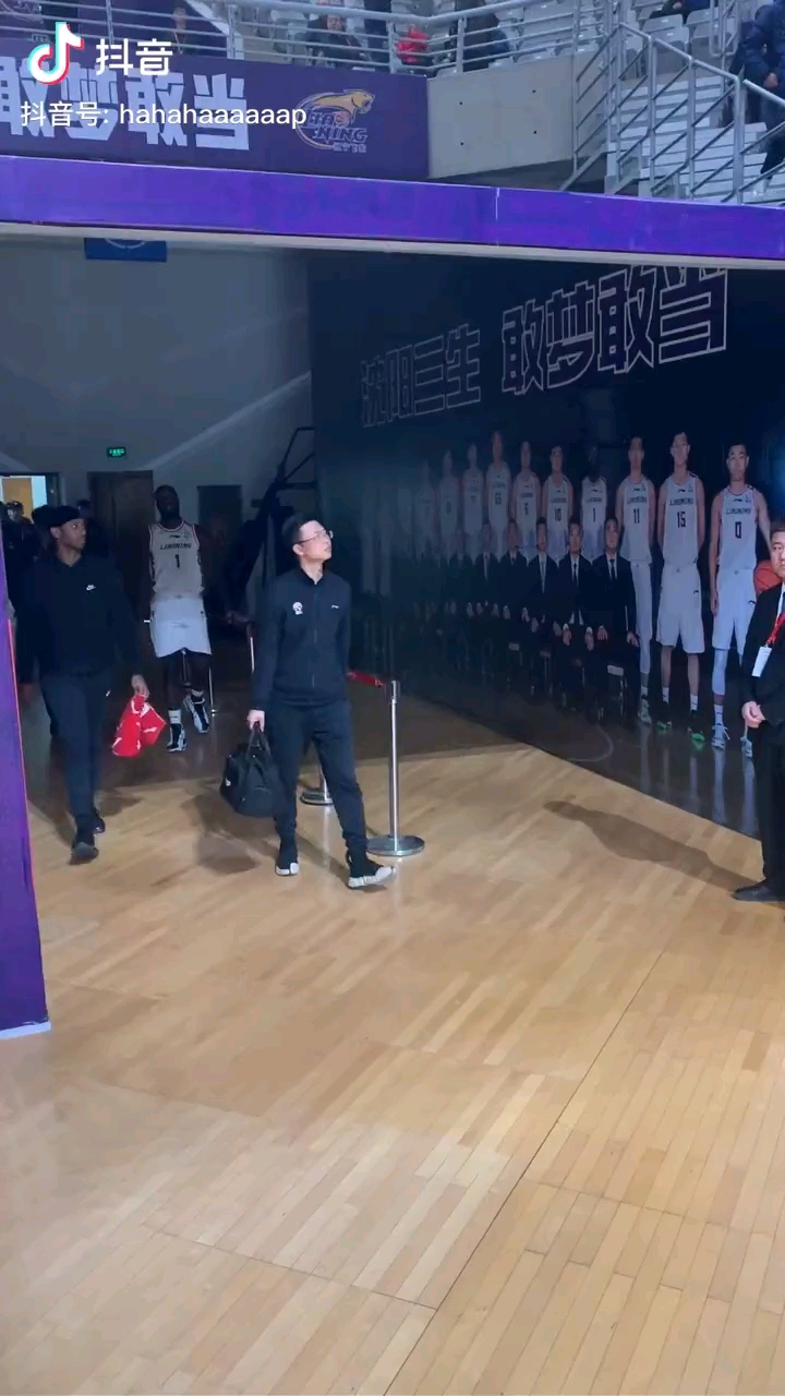 video-poster