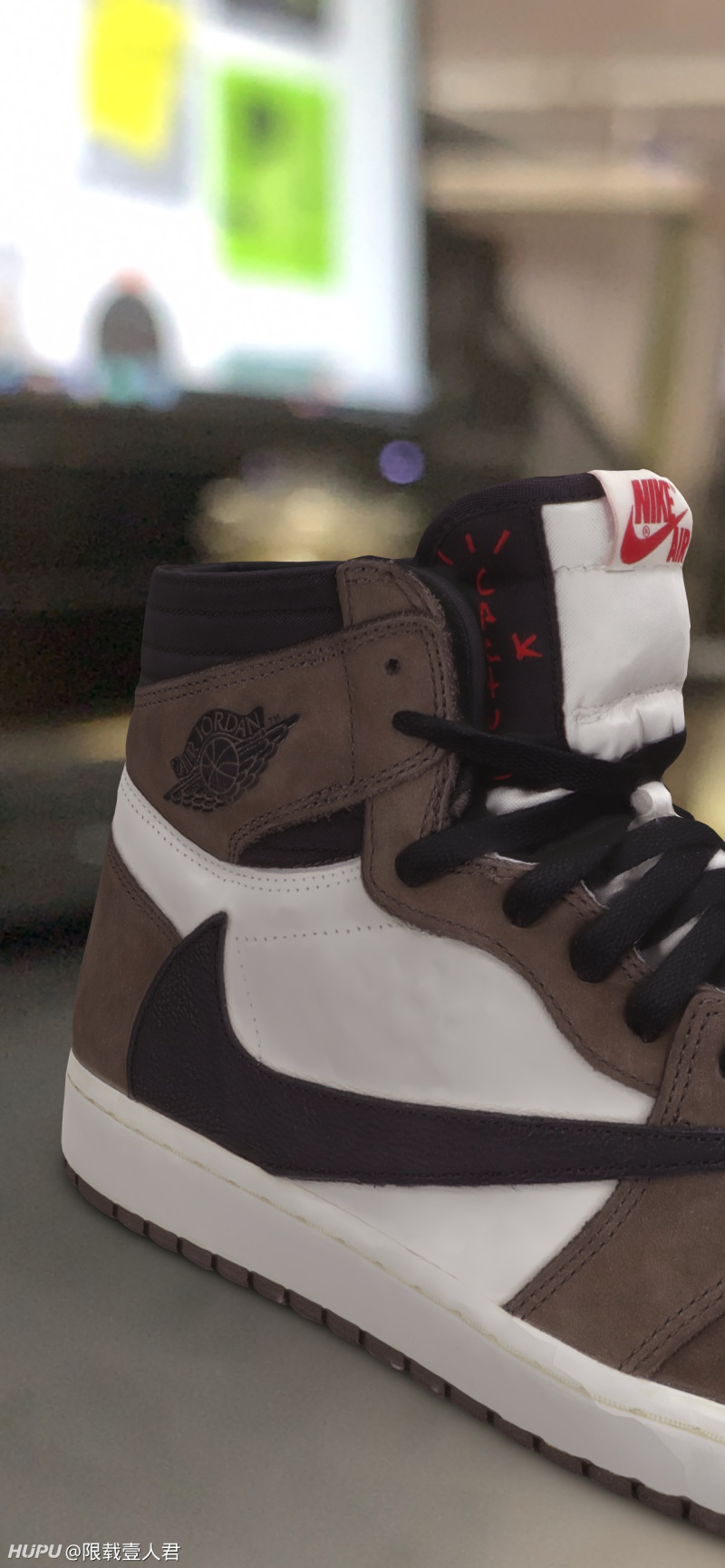 去香港nike lab 排队倒钩还戏吗?_虎扑