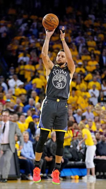 求超级清晰的汤神投篮壁纸.