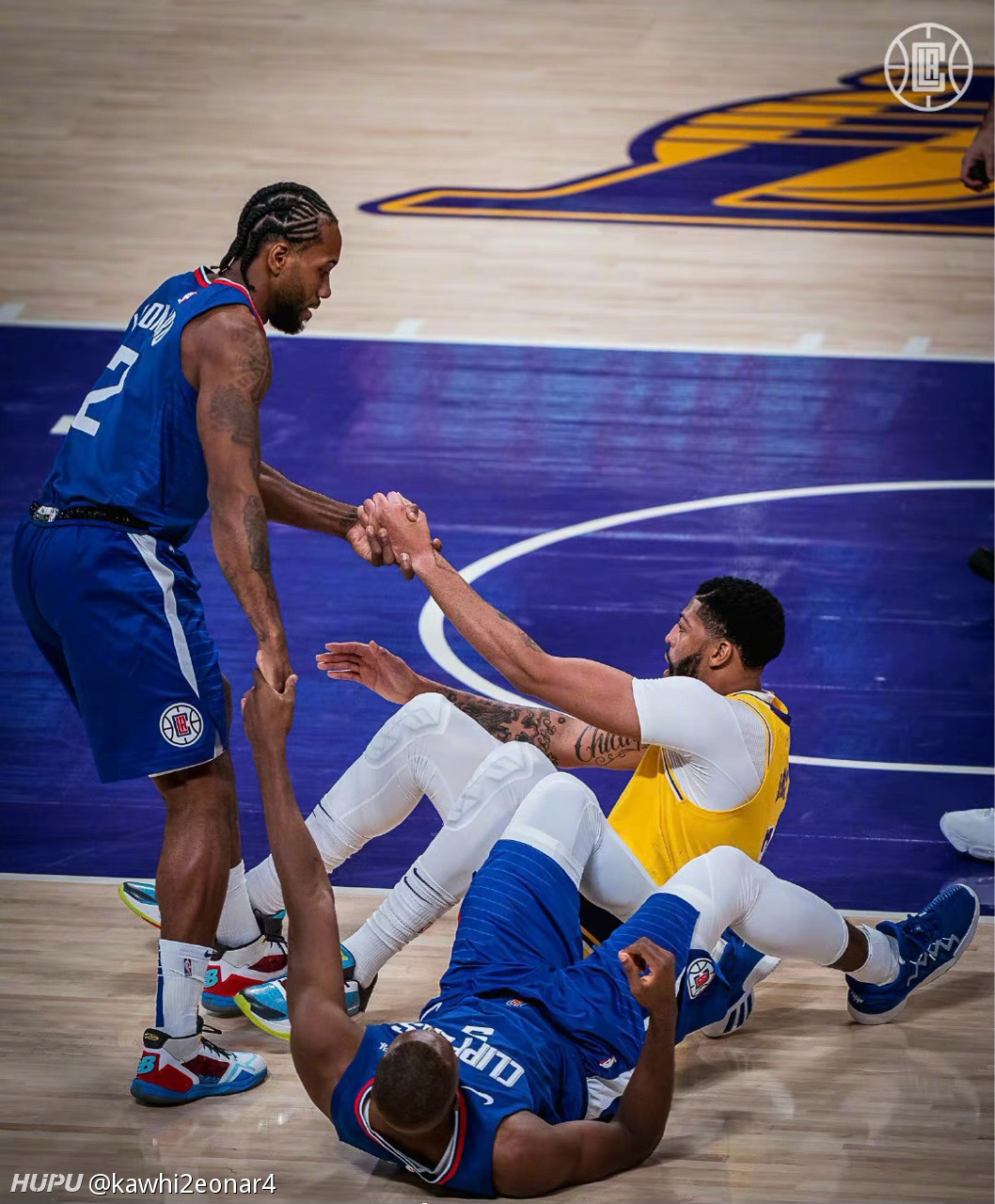 为什么说伊巴卡和伦纳德关系好