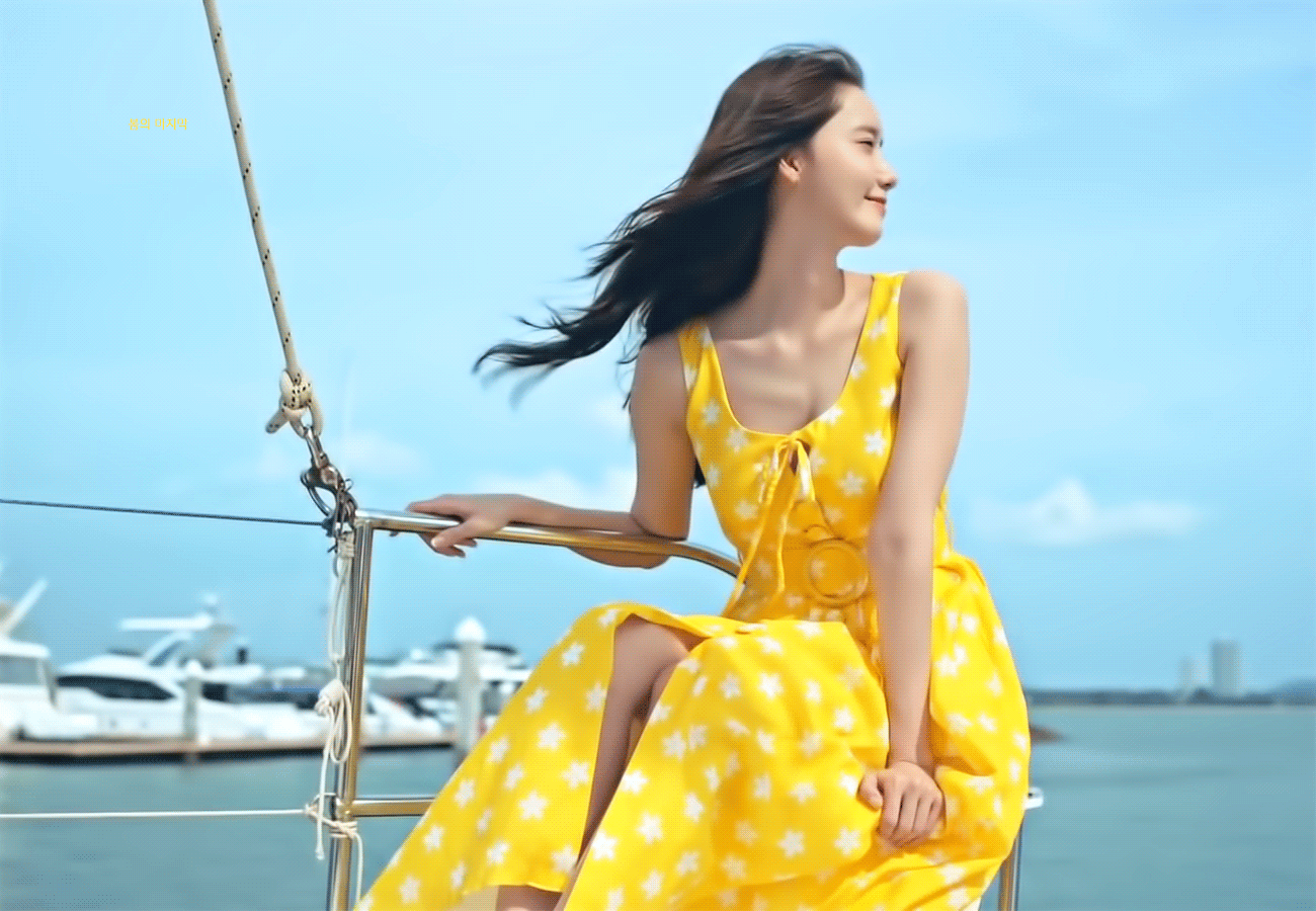 林允儿夏日里的黄裙仙女