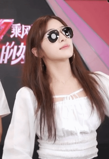 看见张含韵我只想说两个字