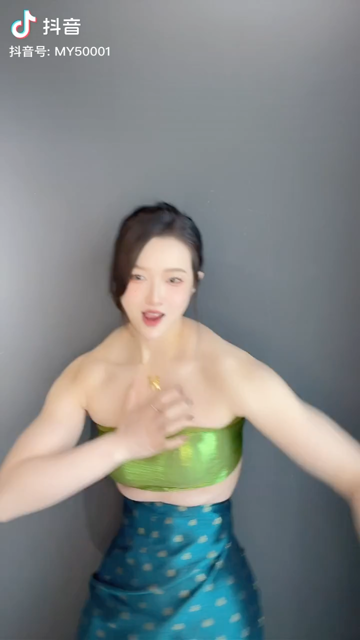 video-poster
