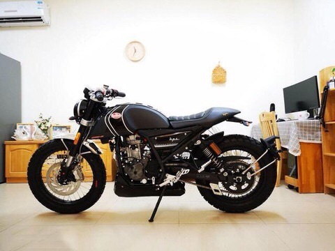 阿普利亚cr150外观怎么样?感觉很帅很复古啊