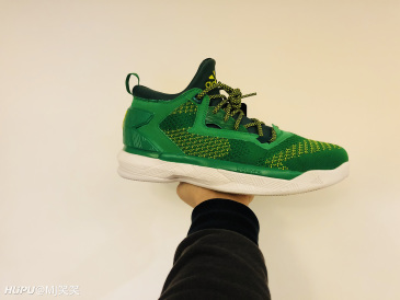 言足斋测评丨利拉德2,4,5代综测:大哥就是大哥