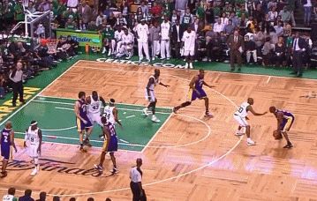 科比10年总决赛连中7球什么水平?