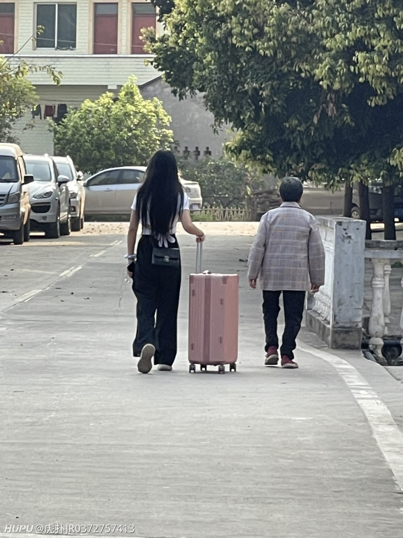 感觉真的以后再也不会看fpx的比赛了 虎扑