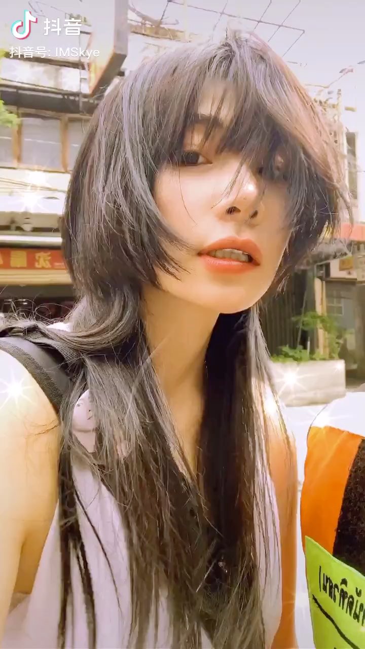 这才是抖音第一大嘴美女