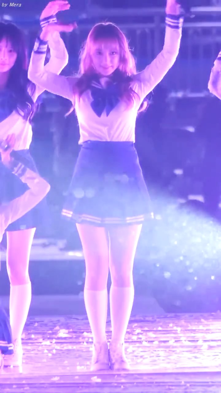 video-poster
