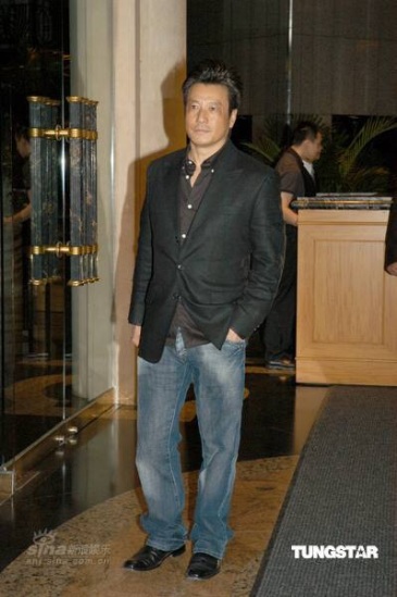 假如说最像八神庵的是乌鸦张耀扬