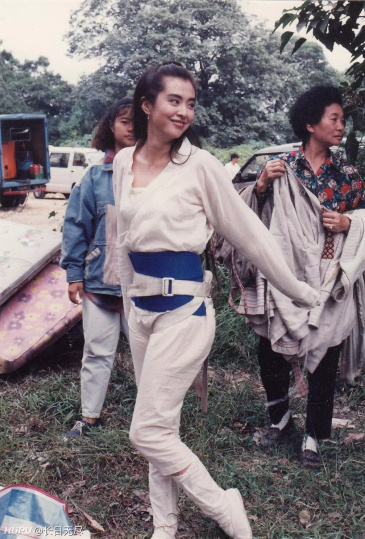 假如说最像八神庵的是乌鸦张耀扬