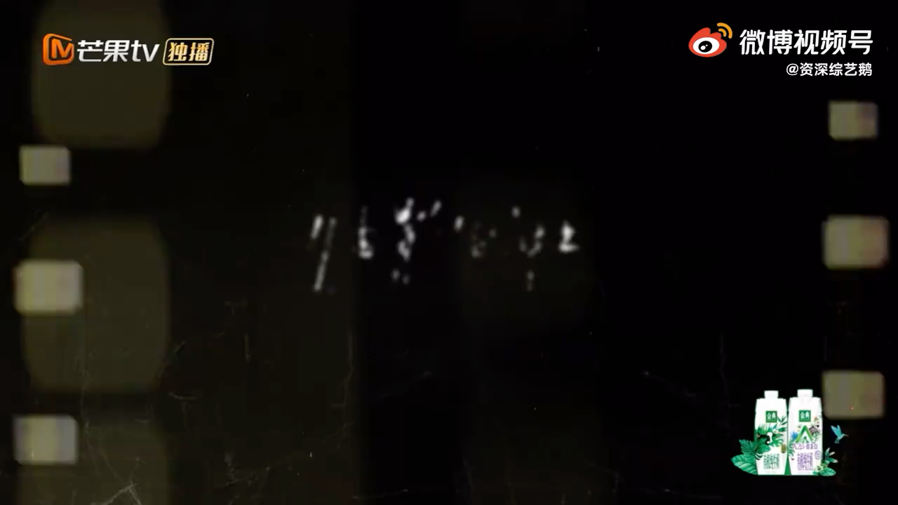 video-poster