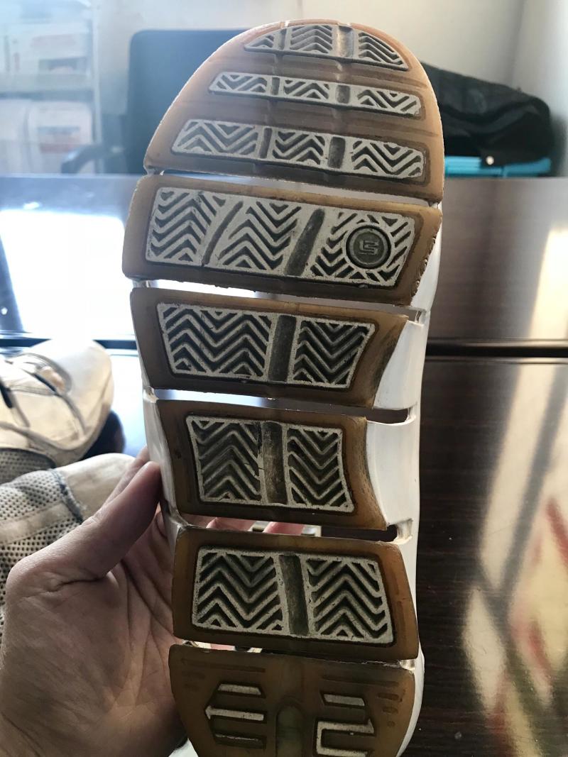 zoom lebron 4拆解!lbj4