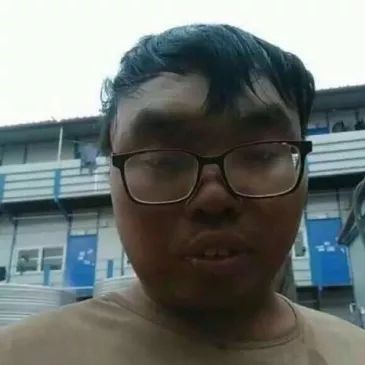 求几个沧桑孤独落魄的头像