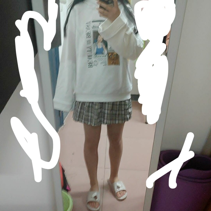 请问我室友女装这波什么水平