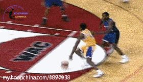 请问大神sony mdr1adac和mdr1am2区别?