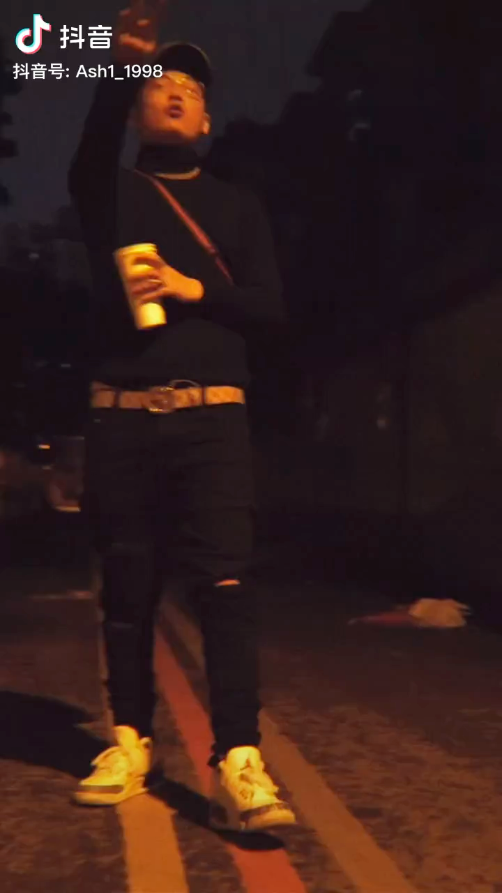 video-poster