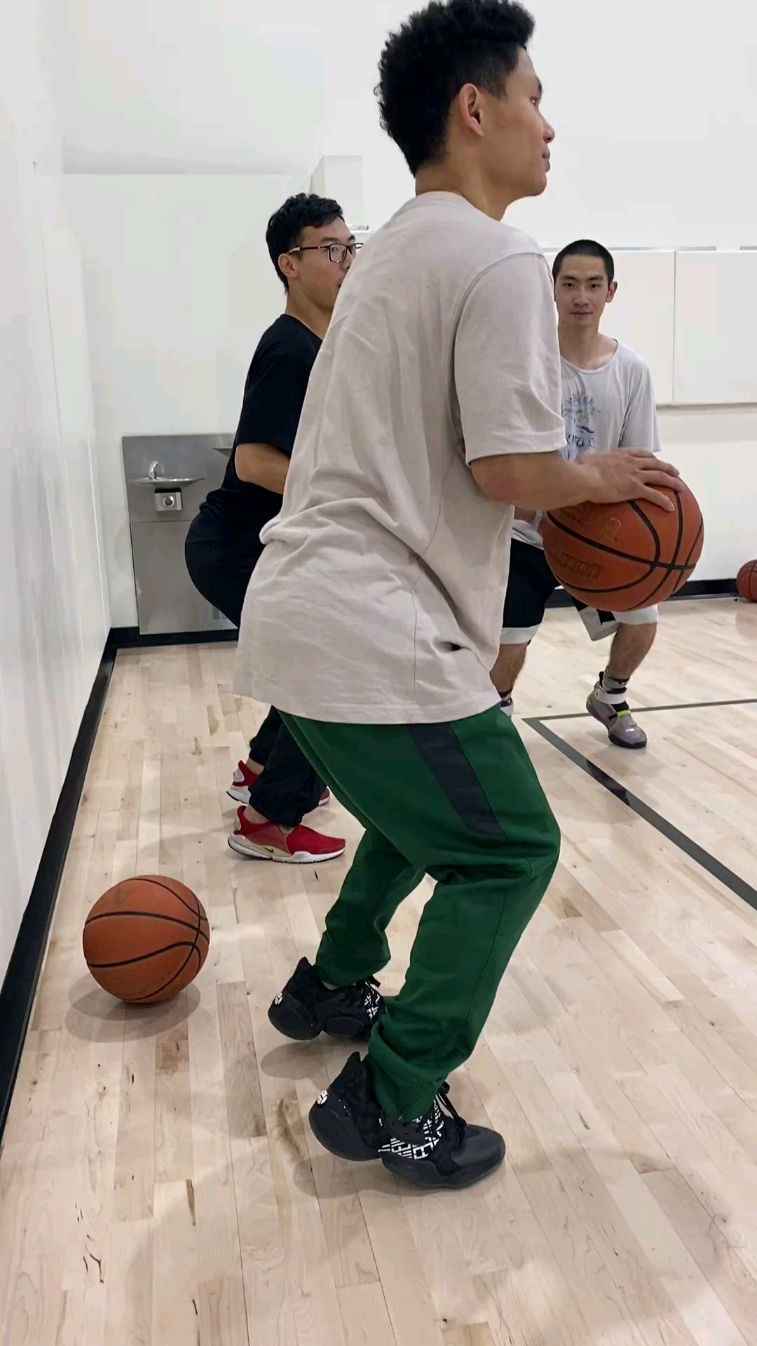 吴悠投篮训练法