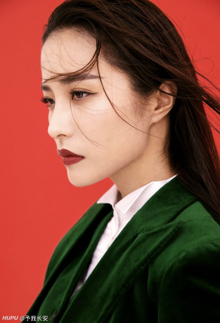 喜欢和哪类女生打王者#,我票投给了邱箫婵