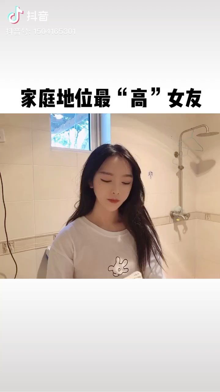 video-poster