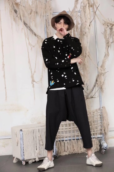 dark monster,韩国街头暗黑潮牌,算是没几个人知道的牌子吧!