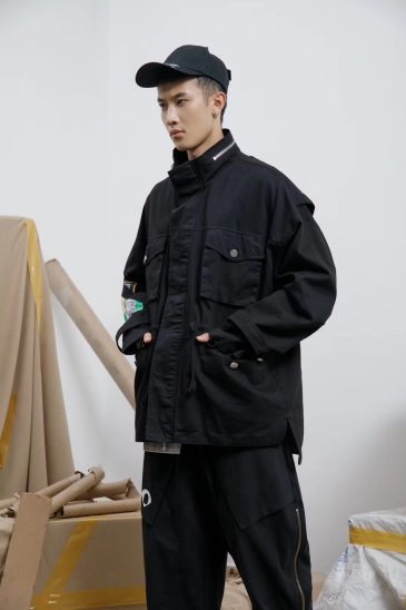 dark monster,韩国街头暗黑潮牌,算是没几个人知道的牌子吧!