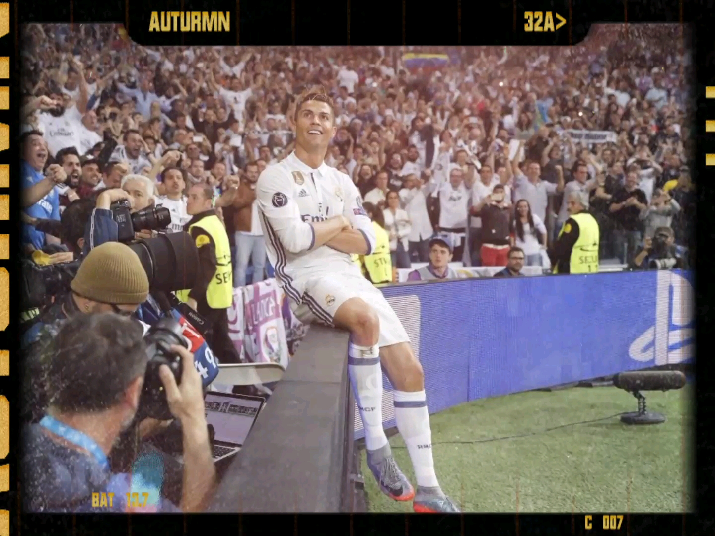 video-poster