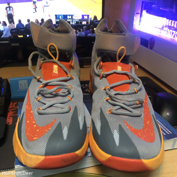 【12.10日晚10点截标】欧文初代 绝版鞋hyperrev2014 橙黄配色 44码