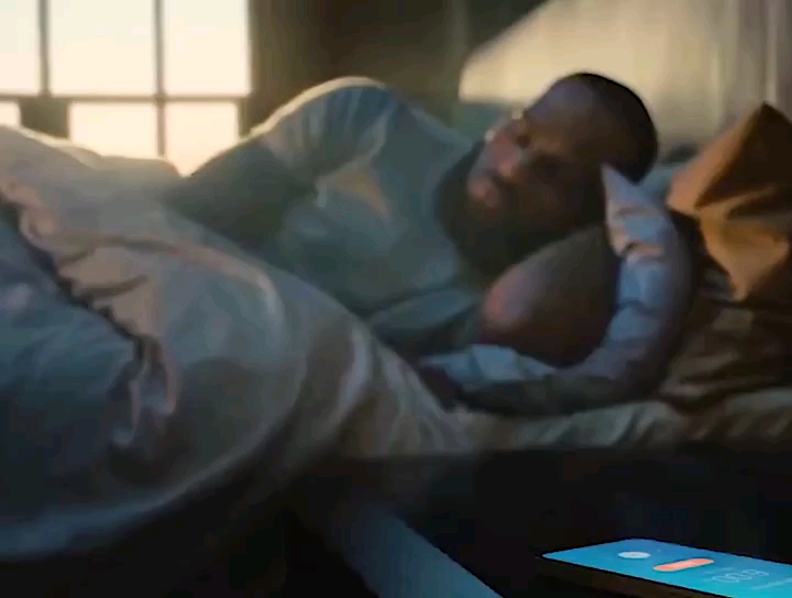 video-poster