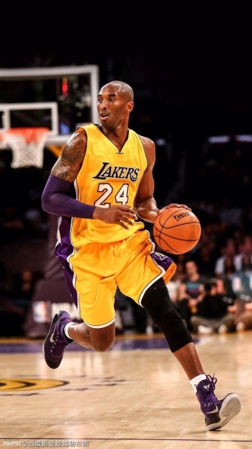 用老詹小时候的照片当头像被女孩子说丑,我的天.明明这么可爱.