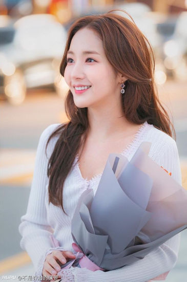 朴敏英,笑起来真甜