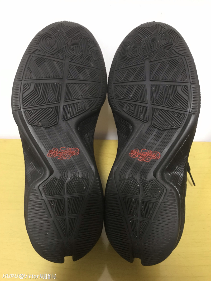 利拉德2黑鲨 非常新