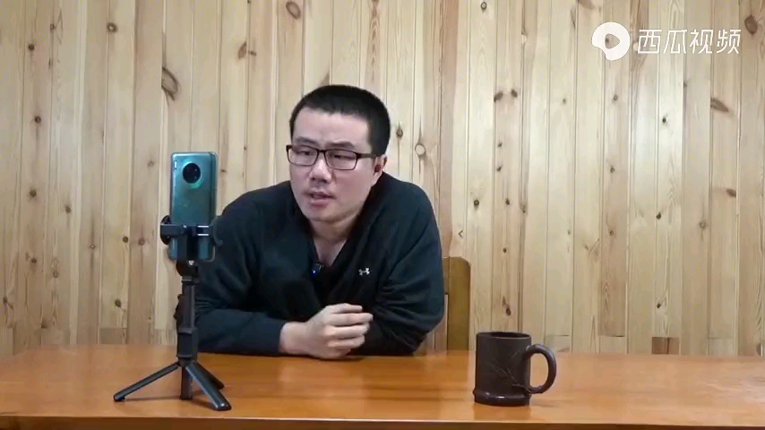 video-poster