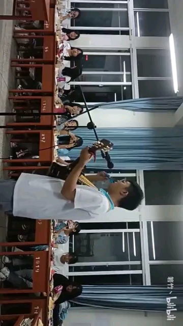 video-poster