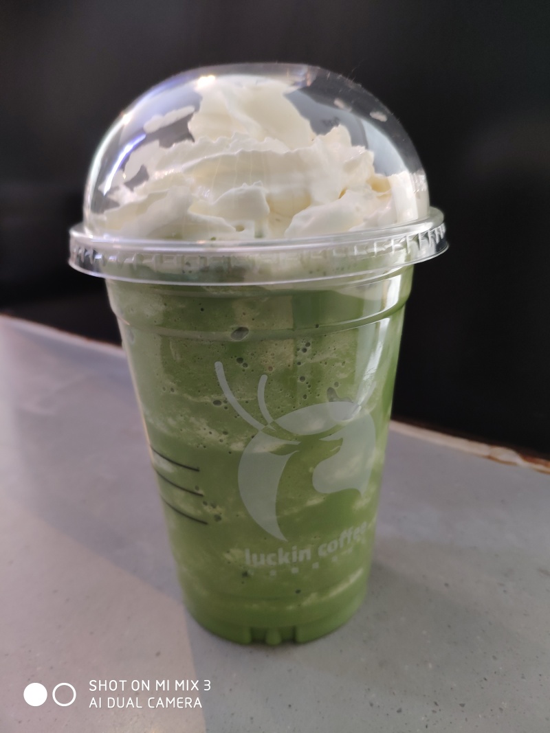 大家好,我在瑞幸咖啡做兼职,大家有什么要问的吗?