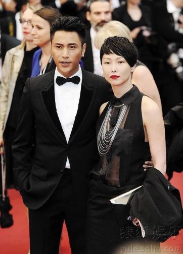 假如说最像八神庵的是乌鸦张耀扬