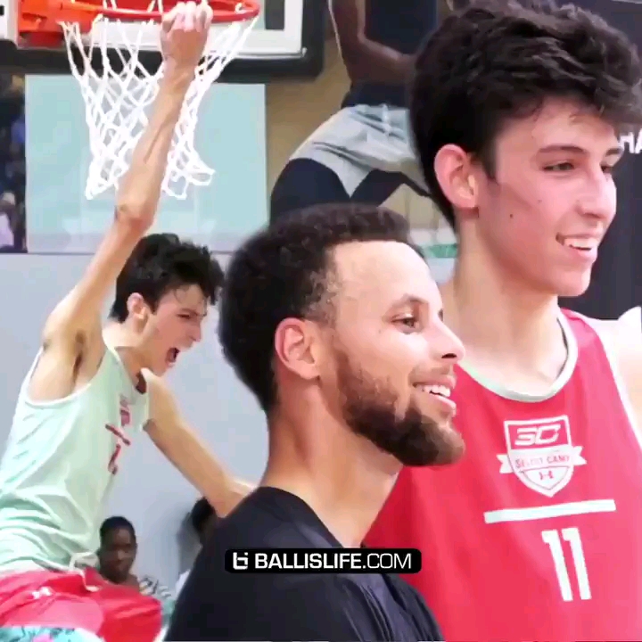 video-poster