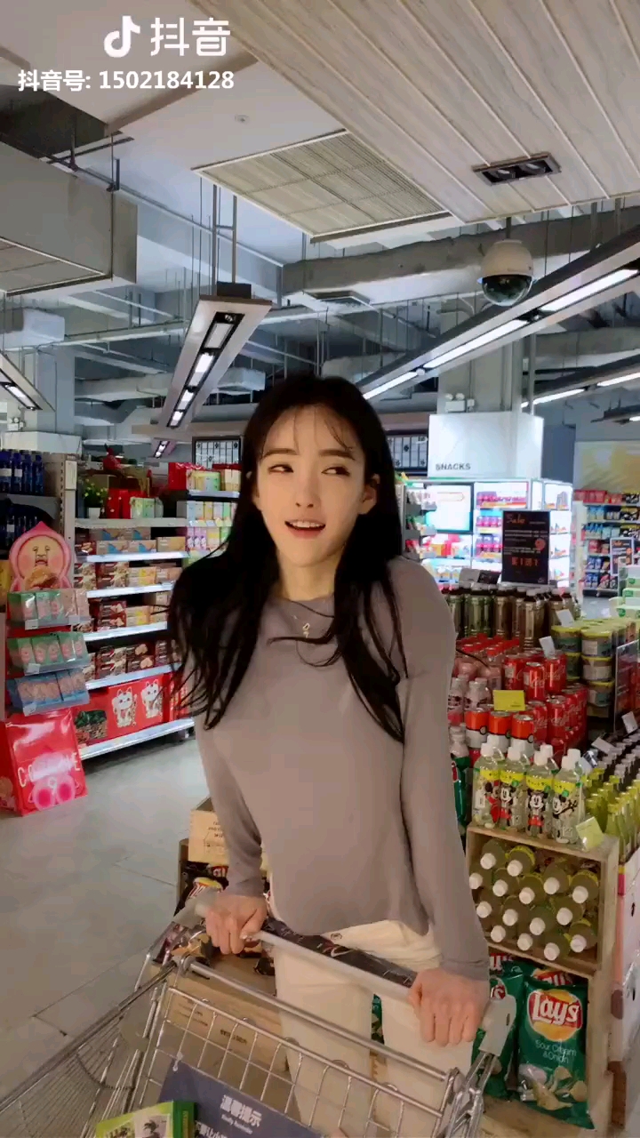 潘南奎为什么那么多人黑她超级漂亮性感的说