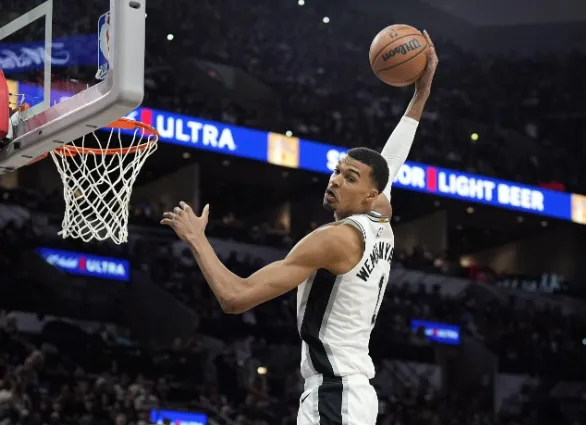 法爾克：冬窗期間熱刺對格納布里感興趣，但被球員本人拒絕