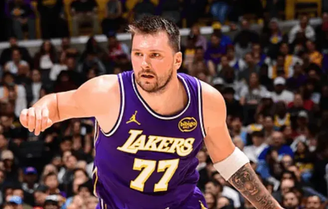 獵鷹為什么不正常守？