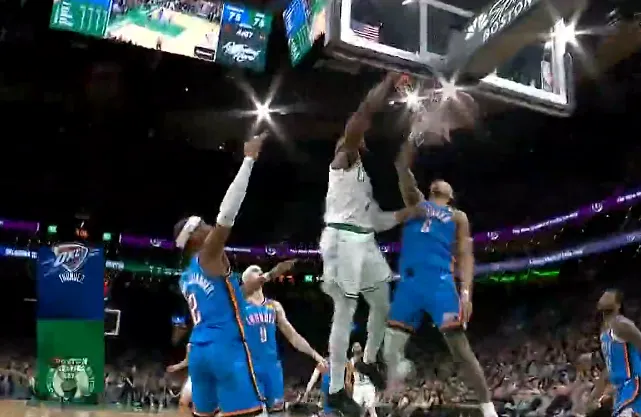 ??多久沒見過了？被反超后維金斯連拿五分穩住局勢