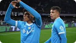 那不勒斯2-2罗马全场数据：射门11-9，射正7-2，良机0-2