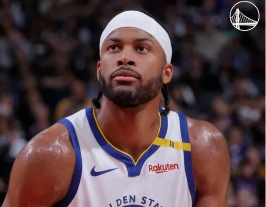 [流言板]船記：倫納德場均28分6板4助，這是我見過他狀態最好的一年