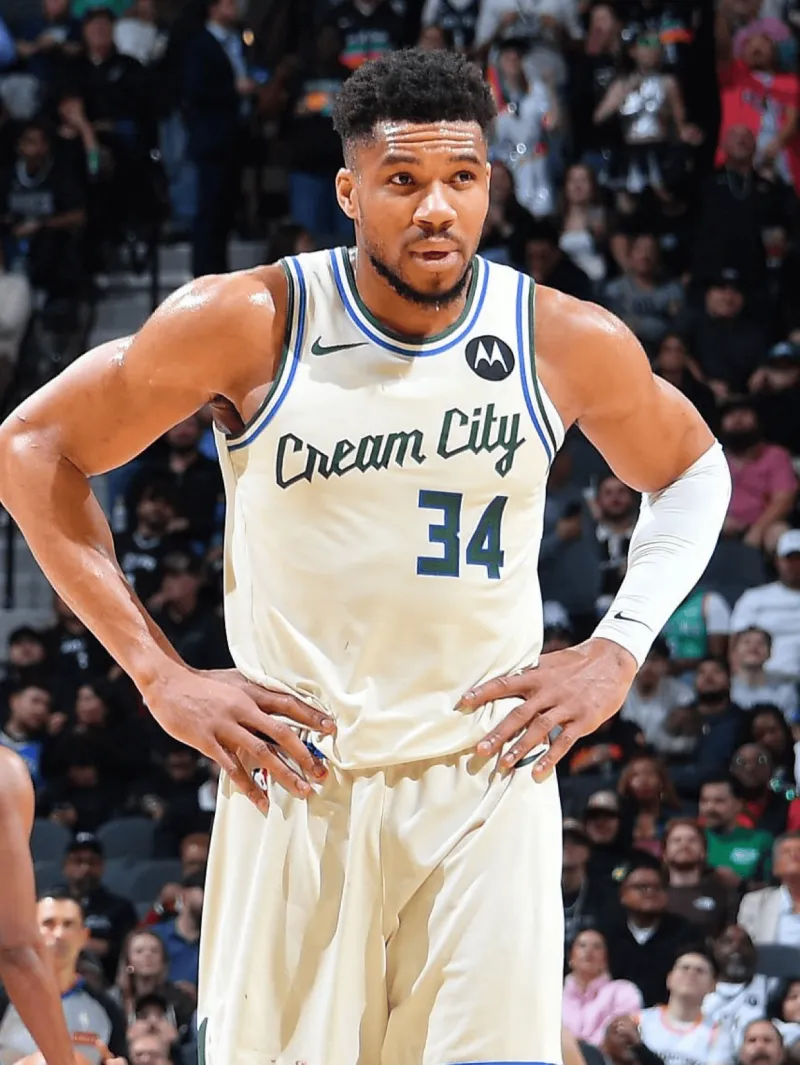 世界杯-足球赛事比分体育网流言板]NBA Central：雄鹿内部对达成重磅交易以留住字母持乐观态度